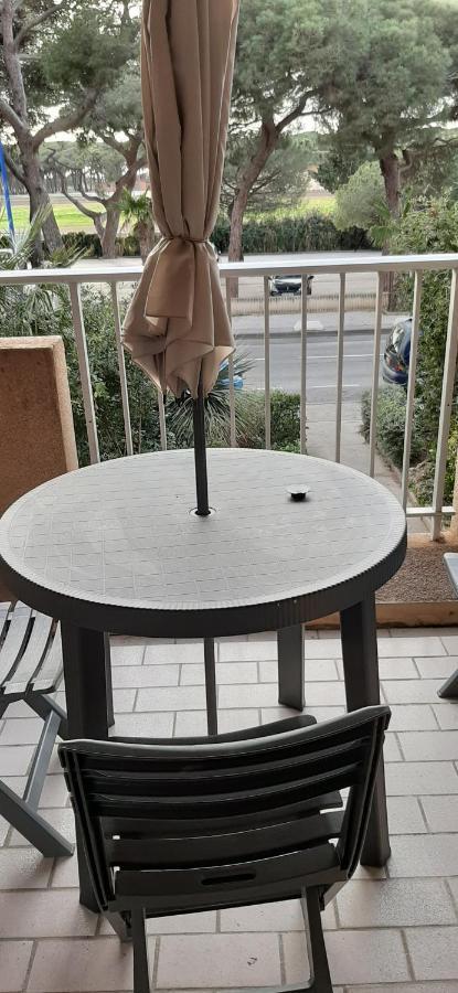 Les Iles D'Or Au Port De Hyeres Grand Studio Climatise المظهر الخارجي الصورة