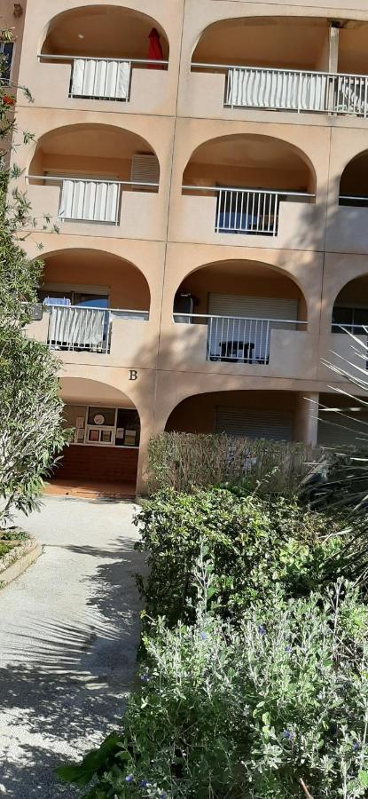 Les Iles D'Or Au Port De Hyeres Grand Studio Climatise المظهر الخارجي الصورة